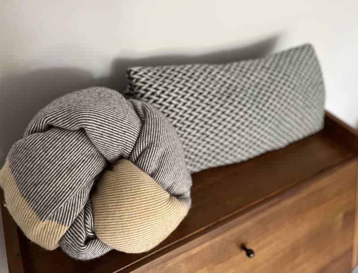 2 Smart, Free Ways to Store Blankets Apartment Therapy